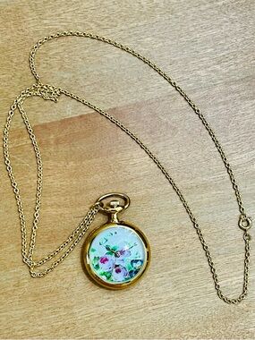 NIB Gold Floral Pocket Watch Pendant Necklace - Women Jewelry